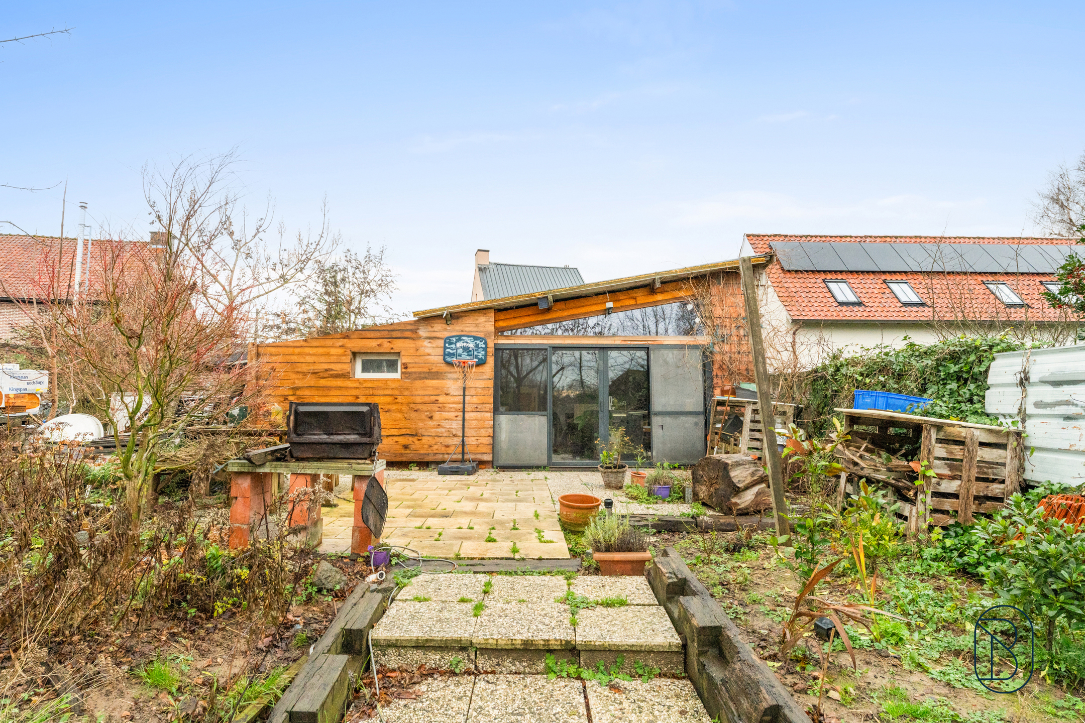 Rustig gelegen woning met 5 slk en grote tuin! - foto 3