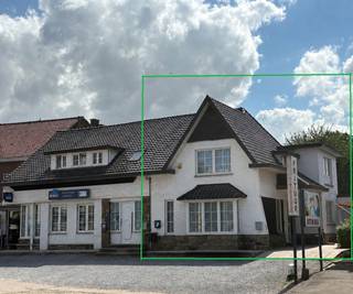 ZEER RUIME WONING MET 3 SLAAPKAMERS, DUBBEL GLAS EN CENTRALE VERWARMING CENTRAAL GELEGEN MIDDEN IN HET CENTRUM VAN HEERS OP 4A 47CA
