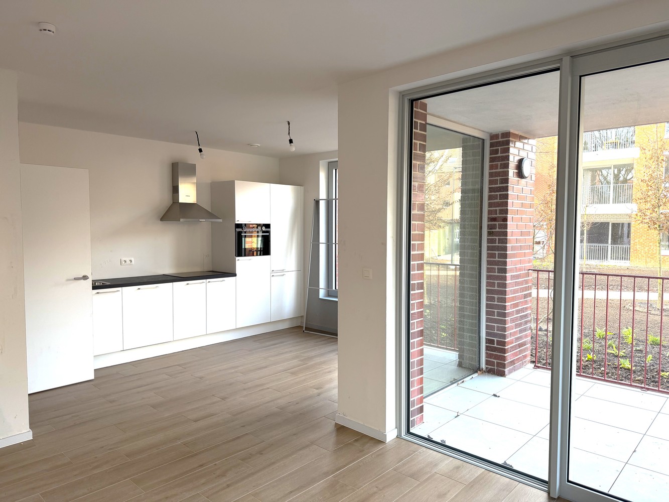 Prachtig gelijkvloers appartement met een gezellig terras en tuin in Lier! - foto 2