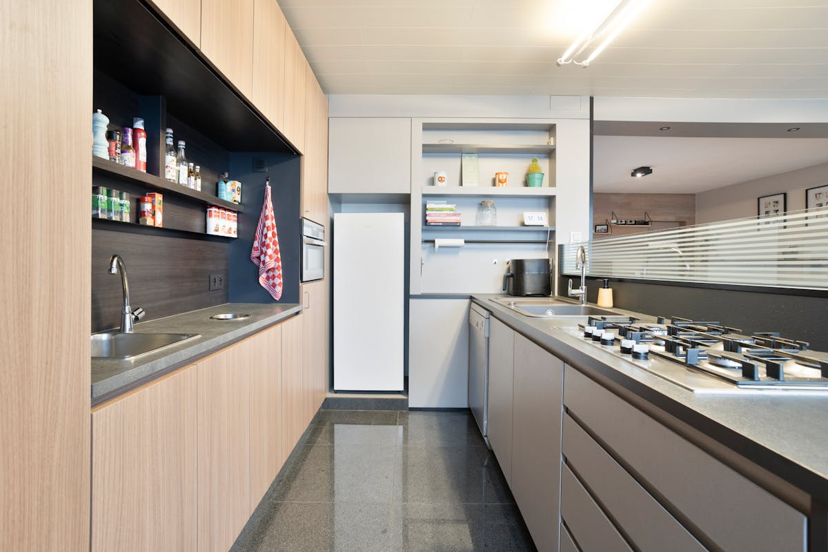 Instapklare bungalow met garage en tuin - foto 4