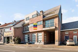 Commercial à vendre à Haaltert