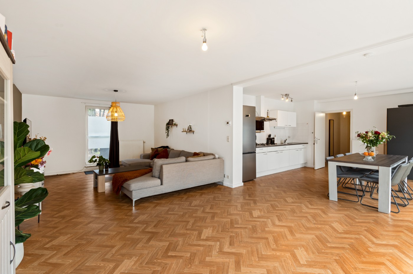 Groot, instapklaar app. met 1 à 2 slpk. en tuin in het centrum van Putte - foto 5