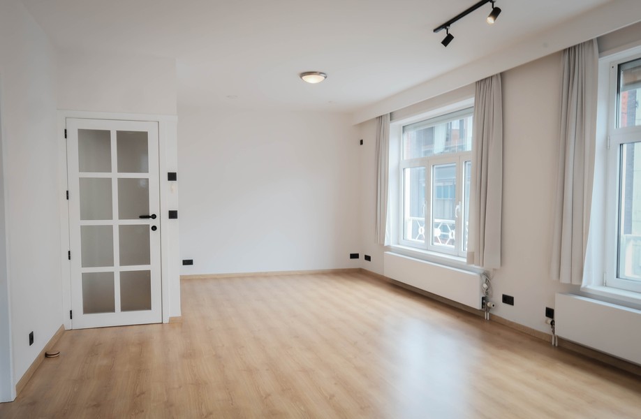 Prachtige duplex in centrum Hasselt met lift met opp van 125m2. - foto 3