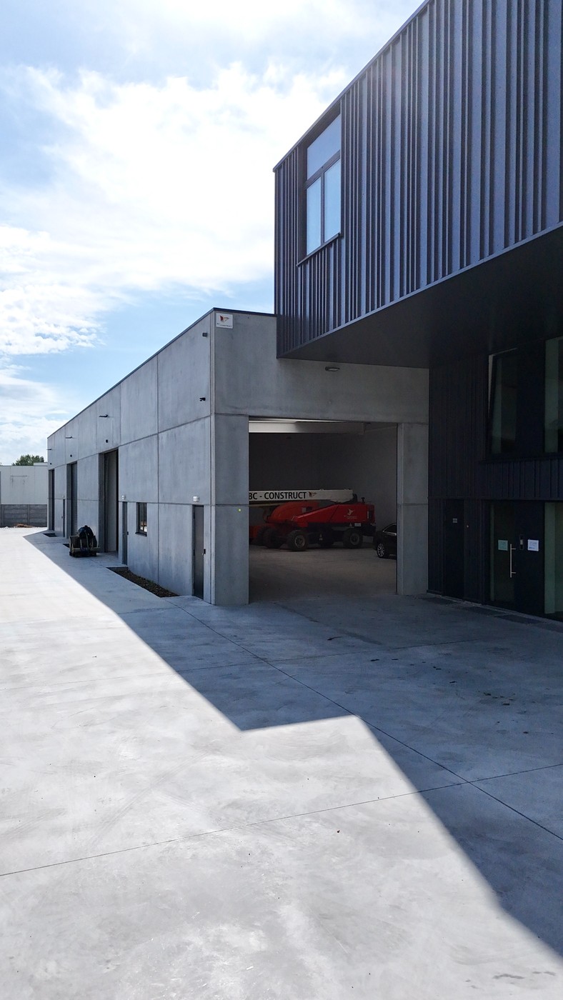 Nieuwbouw magazijn te huur met vlotte verbinding richting E17 - foto 3