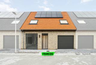 In het landelijke Beerst (deelgemeente van Diksmuide), huisvest deze instapklare nieuwbouwwoning. Deze bevindt zich op wandelafstand van de...