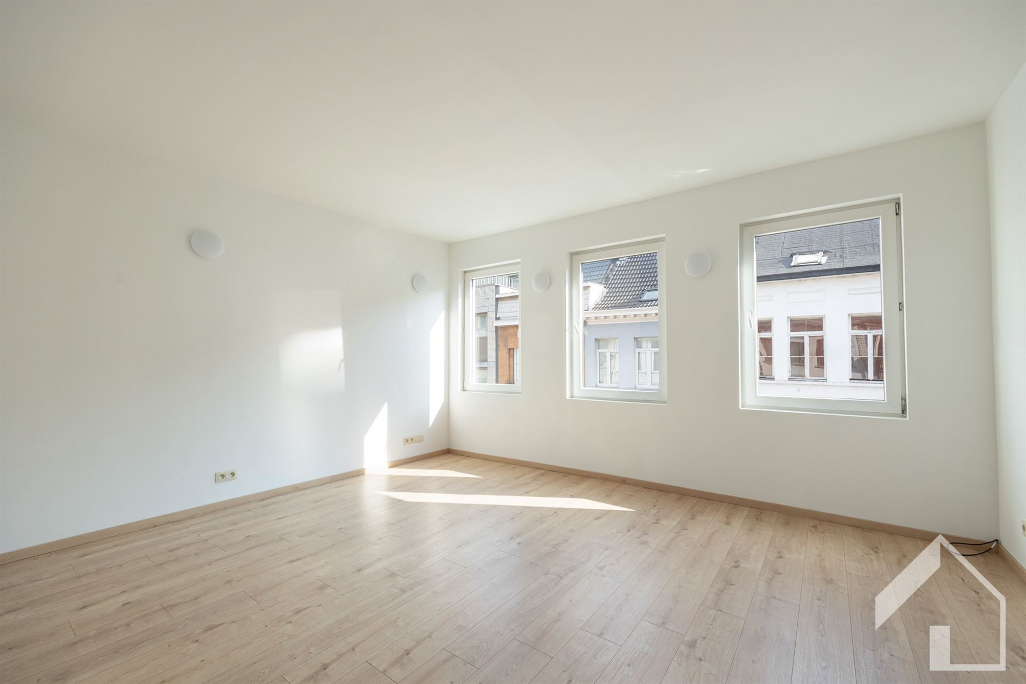 Opbrengsteigendom bestaande uit 7 studio's: mooi rendement! - foto 5