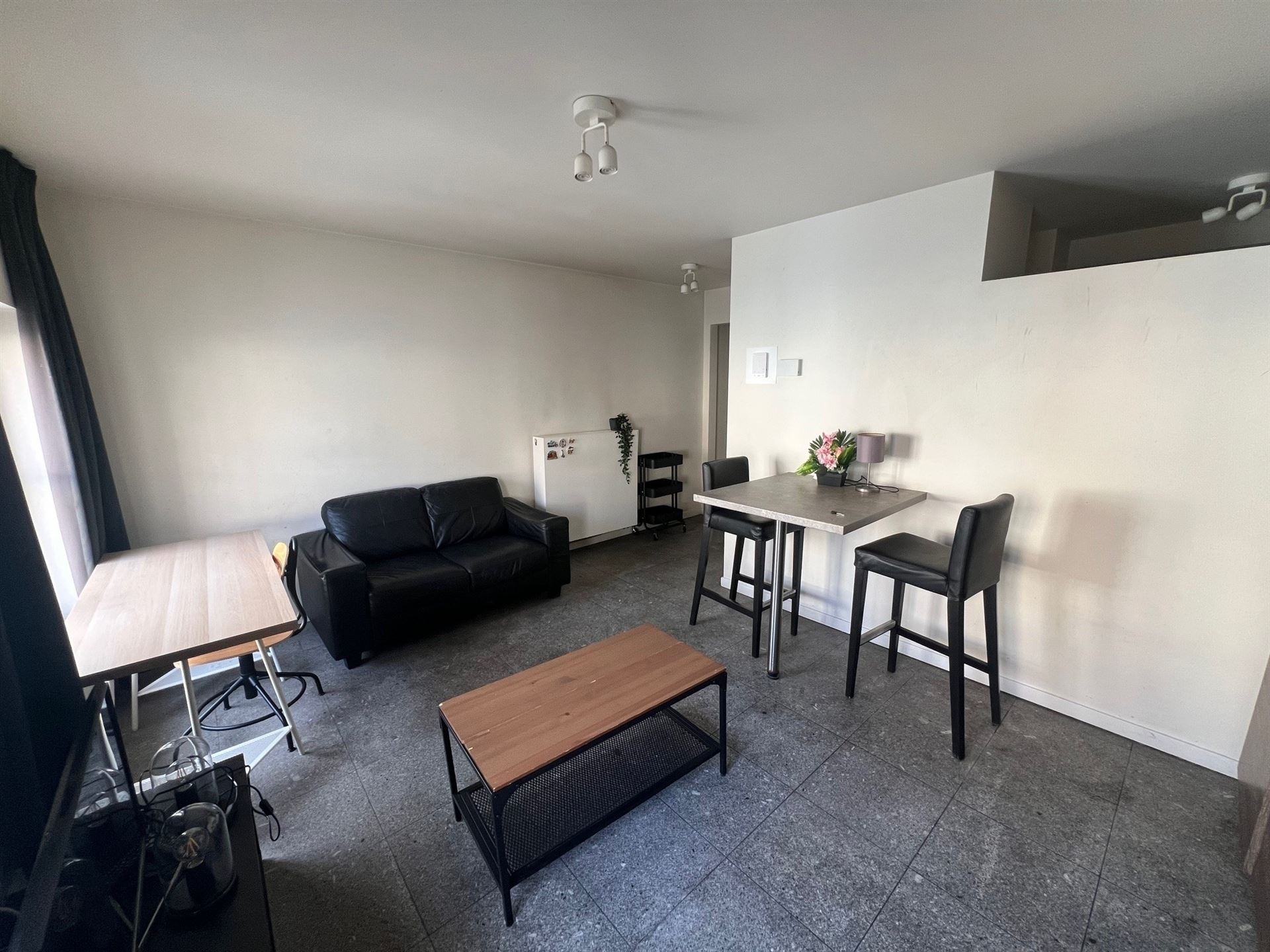 GEMEUBELDE STUDIO OP EEN TOPLOCATIE - foto 5