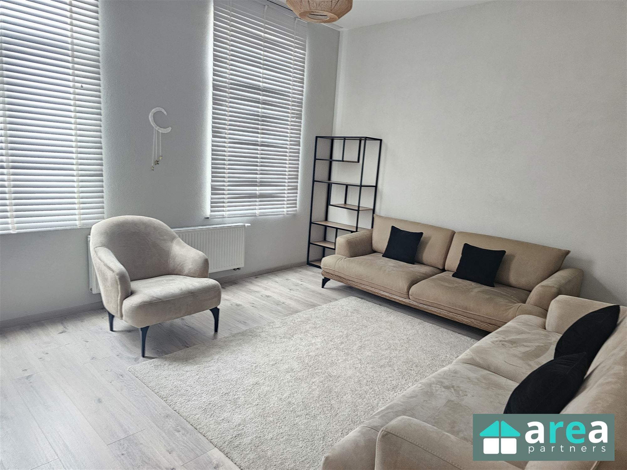 Maison à louer à Anvers avec 2 chambres - photo 3