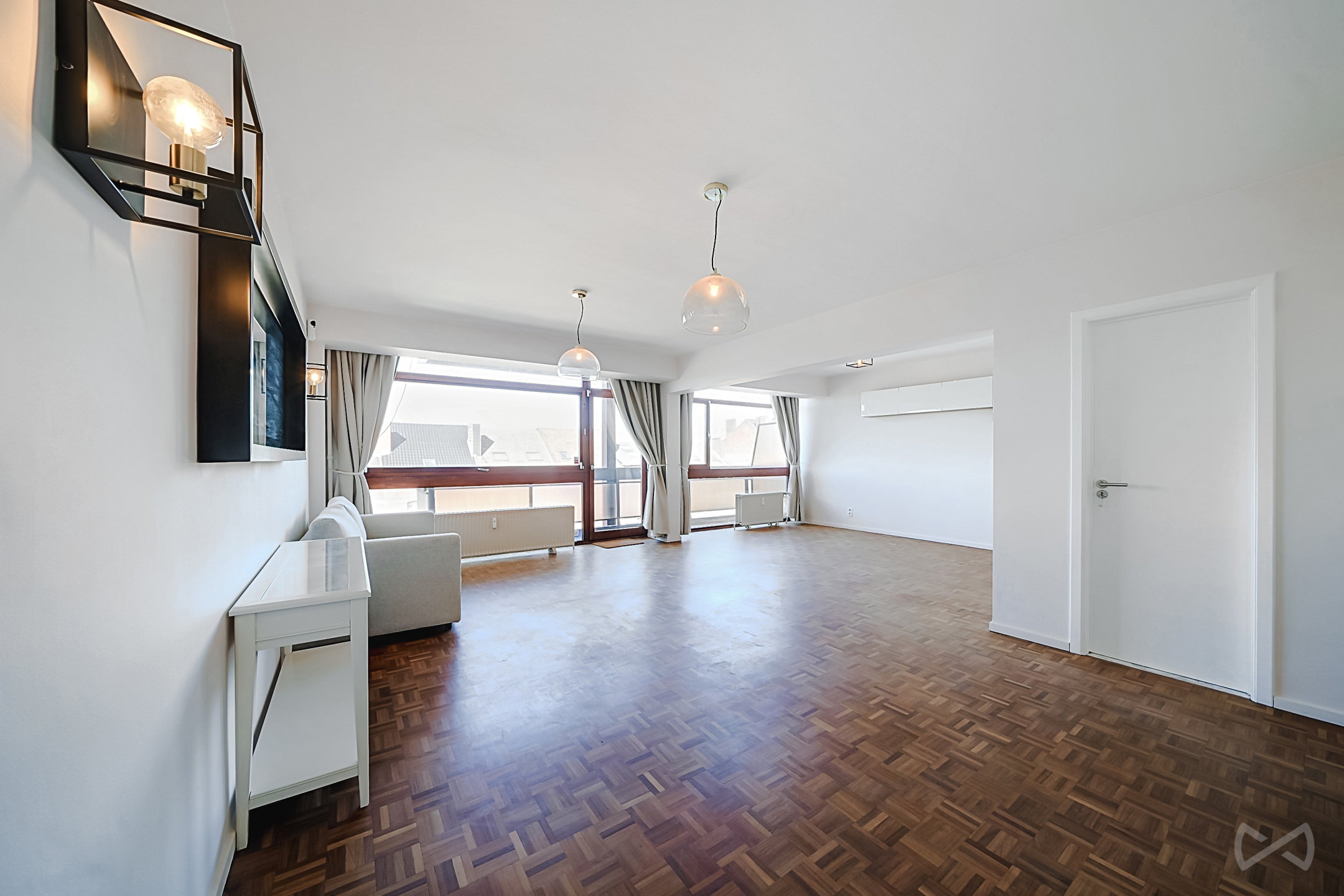 Appartement te koop in Charleroi met 3 slaapkamers - foto 1