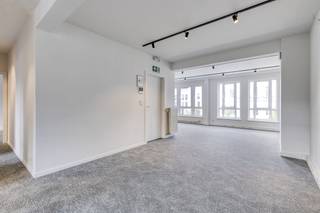 Kantoorruimte van ca. 216 m² te huur in het centrum van Kortrijk. Het kantoor is gelegen in de nabijheid van diverse invalswegen,...