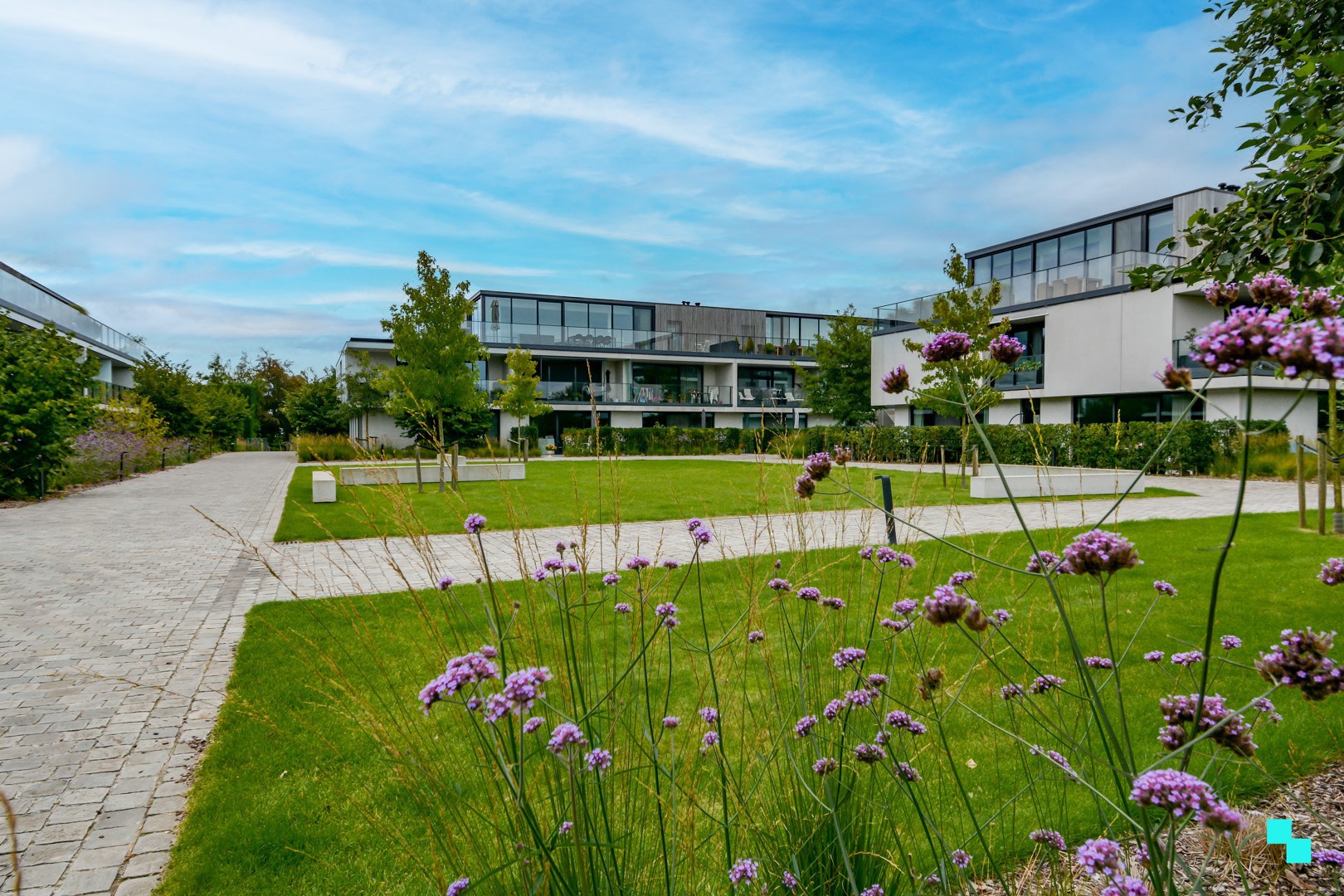 Energiepositief (E-peil: -3) appartement met 2 slaapkamers en ruim zonneterras - foto 1