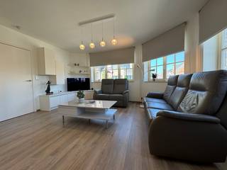 Residentie Lowie is een kleinschalige residentie op de hoek van de Arsenaalstraat en de Langestraat in het historische centrum van Nieuwpoort, met...