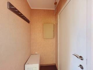 <p>Neem vandaag nog contact op met Sara De Maeyer voor een bezoek via: https://mijnhuurprofiel.be/property/99133e27-5ca9-45ce-9618-fd0612e23b15</p><p><br /></p><p><strong>Appartement in Grimbergen, rustig gelegen aan het water en nabij openbaar vervoer en groen.</strong></p><p><br /></p><p>Dit appartement combineert een aangename woonomgeving met een praktische indeling en veel lichtinval. Dankzij de ligging aan de rand van het water en vlak bij bos en park geniet je hier van een groene en ontspannen sfeer. De twee volwaardige slaapkamers, waarvan één met ingemaakte kasten. Bovendien beschikt het appartement over een EPC-label C. Het appartement zal ook nog geschilderd worden.</p><p><br /></p><p><strong>Belangrijkste ruimtes:</strong></p><p>• Inkomhal met vlotte toegang tot de verschillende ruimtes</p><p>• Ruime woonkamer (40,12 m²) met veel lichtinval</p><p>• Keuken (7,11 m²) uitgerust met keramische kookplaat, oven, vaatwasser en koelkast met vriesvak</p><p>• Veranda (14,18 m²) met aangename connectie naar het terras</p><p>• Zuidwestgericht terras om optimaal van de zon te genieten</p><p>• Slaapkamer (14,61 m²)</p><p>• Slaapkamer (14,2 m²) met ingemaakte kasten</p><p>• Badkamer (6,3 m²) met douche, ligbad en aansluitingen voor wasmachine en droogkast</p><p>• Apart toilet</p><p><br /></p><p><strong>Troeven:</strong></p><p>• Rustige ligging aan het water in Grimbergen</p><p>• Zuidwestgericht terras en ruime veranda</p><p>• Nabij openbaar vervoer, bos en park</p><p><br /></p><p>Neem vandaag nog contact op voor een bezoek.</p><p><br /></p><p>JOUW DROOMAPPARTEMENT. ZO GEV</p>