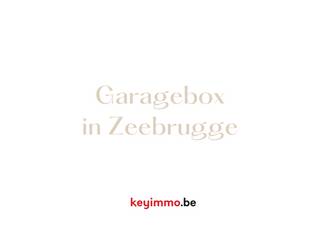 Garagebox te koop.