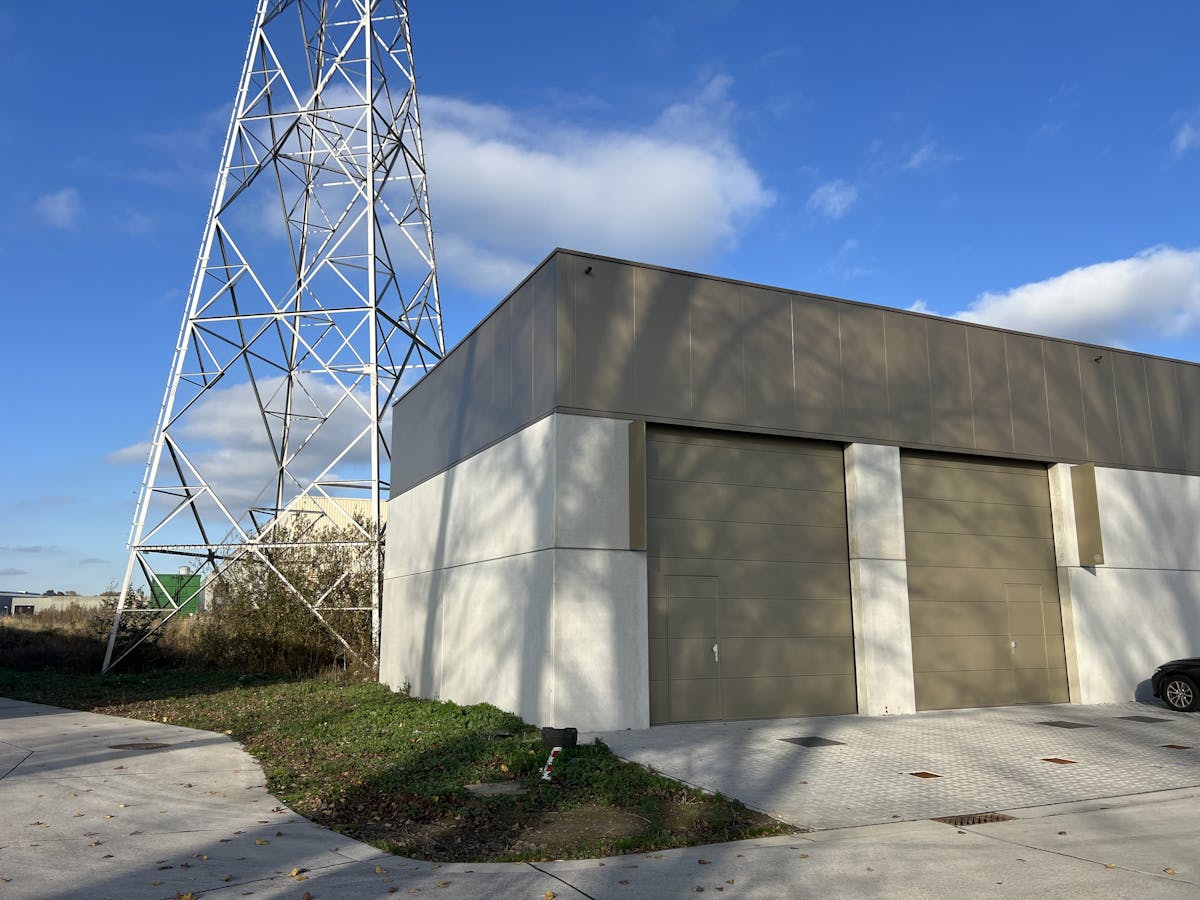 Magazijn te huur in nieuwbouwproject Bazuin te Roeselare - foto 2