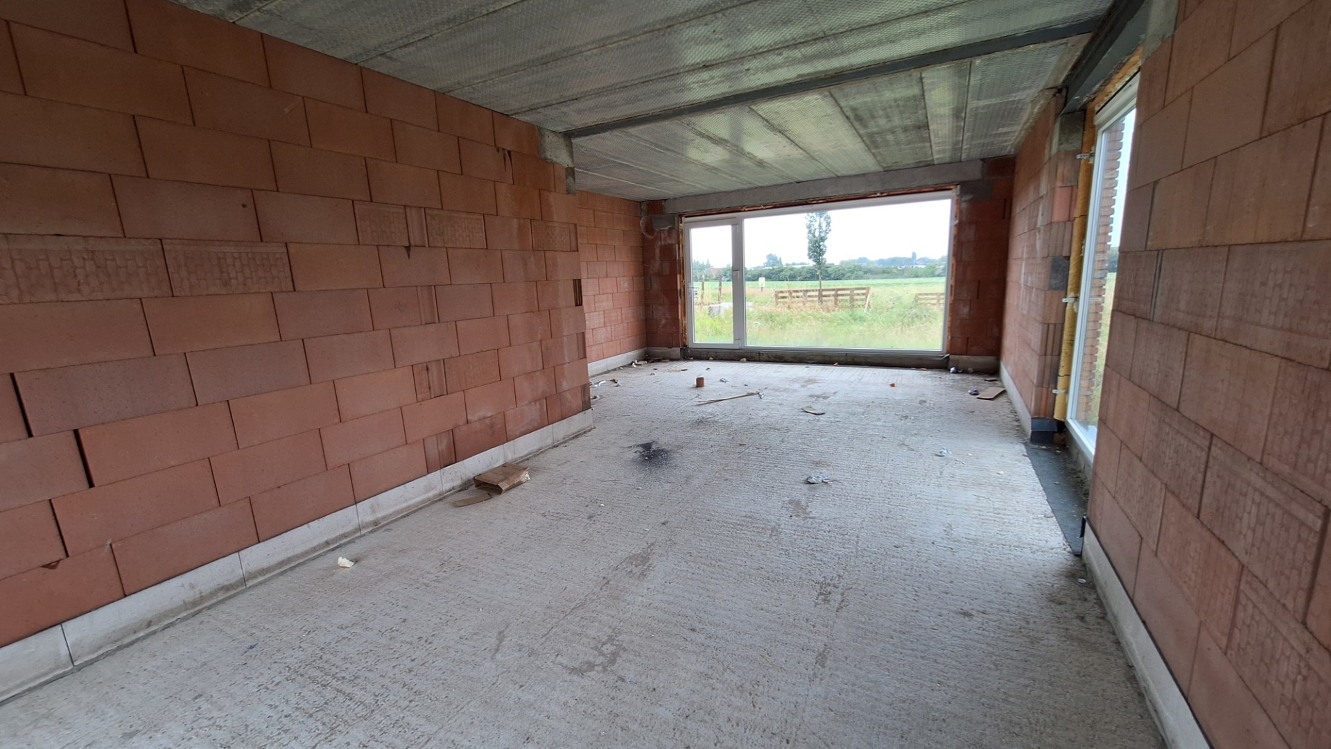 Huis te koop in Roeselare met 3 slaapkamers - foto 2