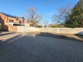 In het absolute centrum van Aarschot bieden wij dit uitzonderlijk commercieel pand aan, gekend als het voormalige gebouw van De Anker. Dankzij...