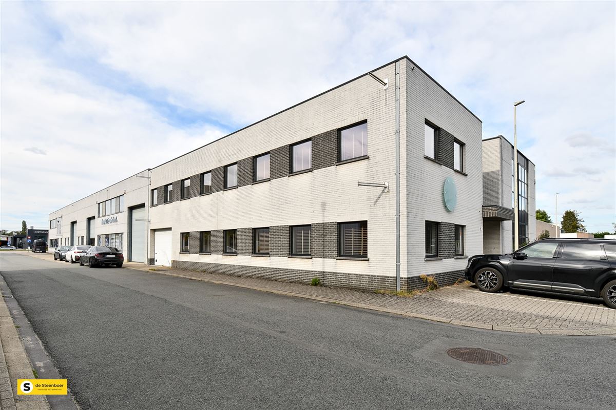 Bureelgebouw - foto 1