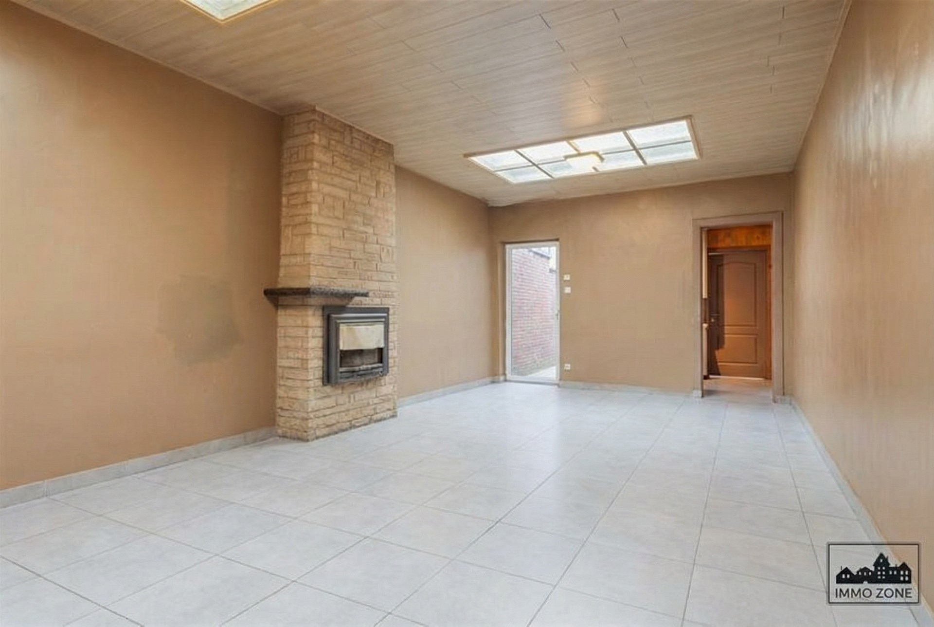 Rijwoning met handelsruimte in Sint-Niklaas - foto 2