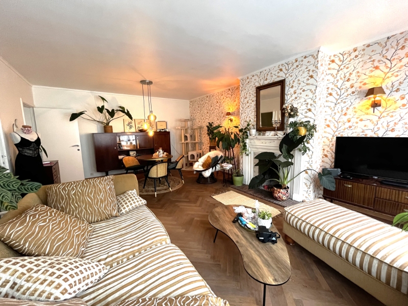 Gerenoveerd appartement in hartje Kortrijk met terras! - foto 4