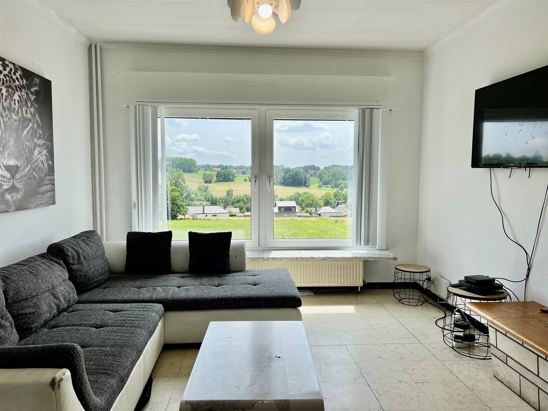 PRACHTIG GELEGEN degelijke woning met TUIN! - foto 1