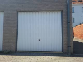 Ontdek deze garage (nummer 14) in Deinze. De garage ligt op een gunstige locatie, met een uitstekende bereikbaarheid dankzij de nabijheid van...