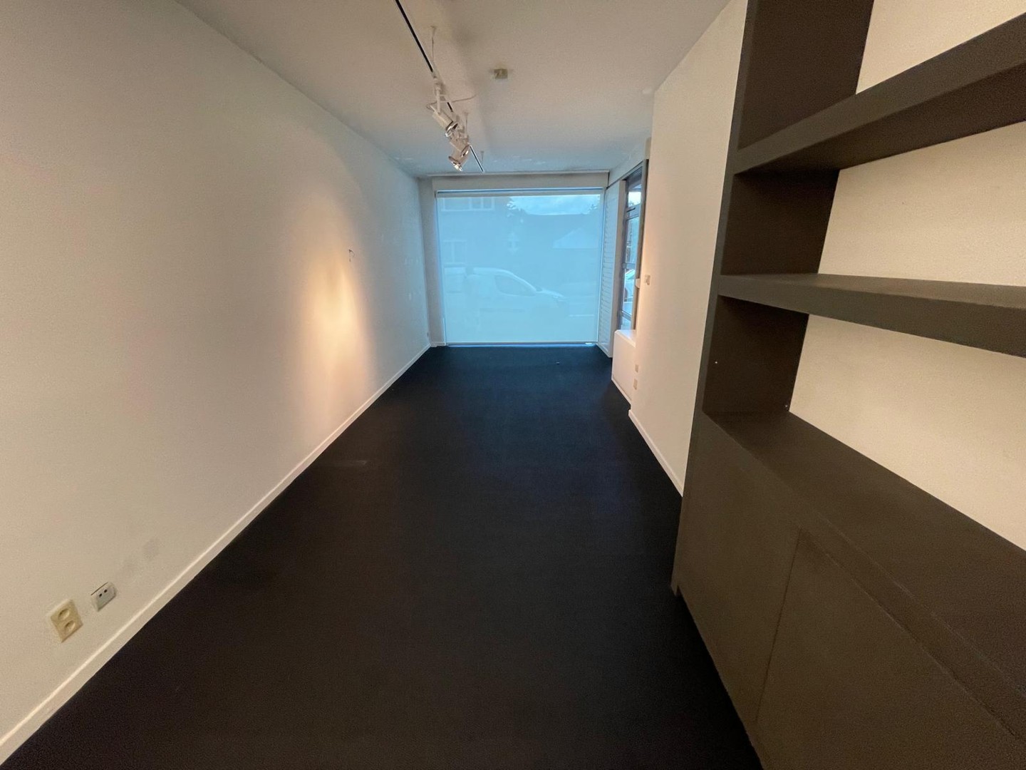 Commercial for rent in Brasschaat - photo 4