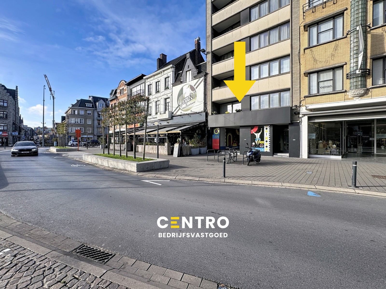 Handelsgelijkvloers op TOPligging (Grote Markt/Ooststraat) te Roeselare! - foto 1