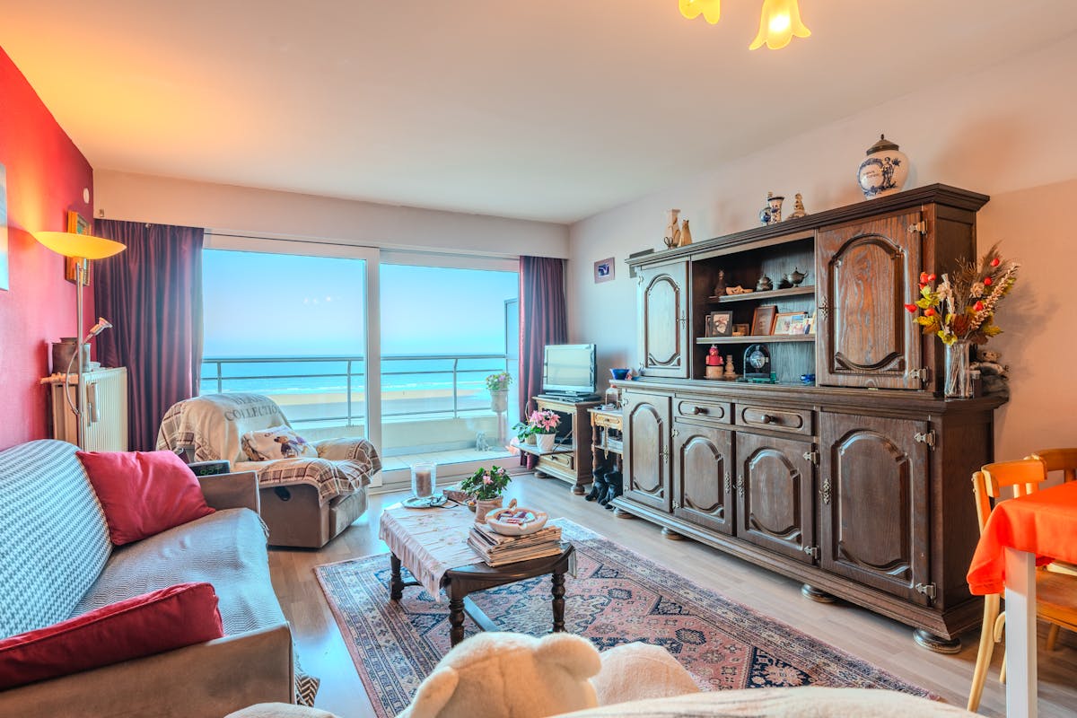 Spacieux appartement d'une chambre avec vue frontale sur la mer ! - photo 4