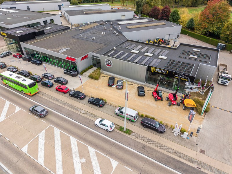 Industrieel pand in Sint-Truiden - foto 1