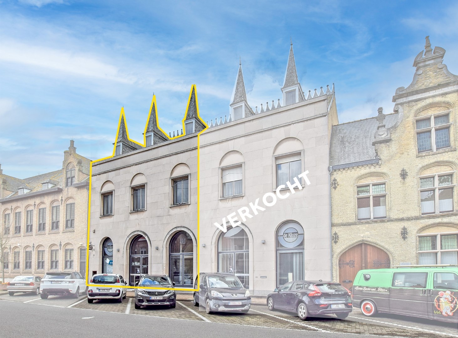 Voormalig bankgebouw in centrum Veurne met tal van mogelijkheden op 650 m². - foto 1