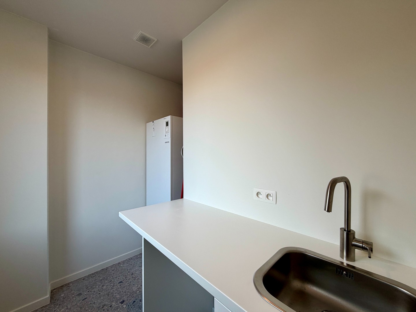 House for rent in Kortrijk with 2 bedrooms - photo 5