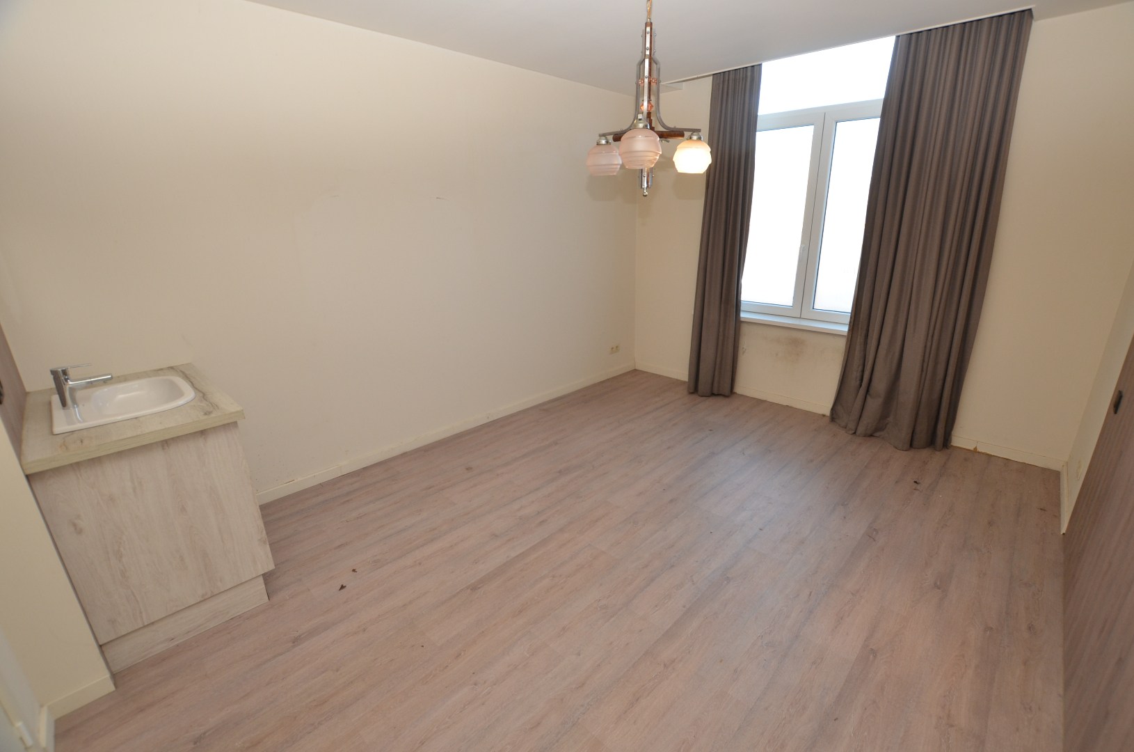 Gerenoveerd ruim woonhuis - foto 5