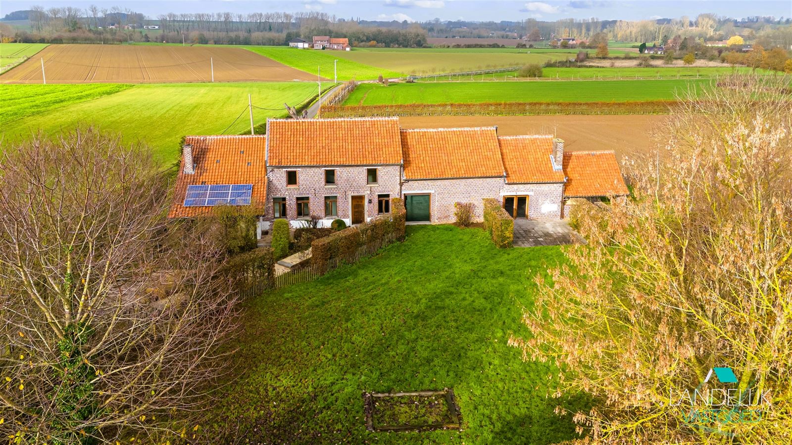 Charmant landhuis met uitzonderlijk landelijke ligging  - foto 1