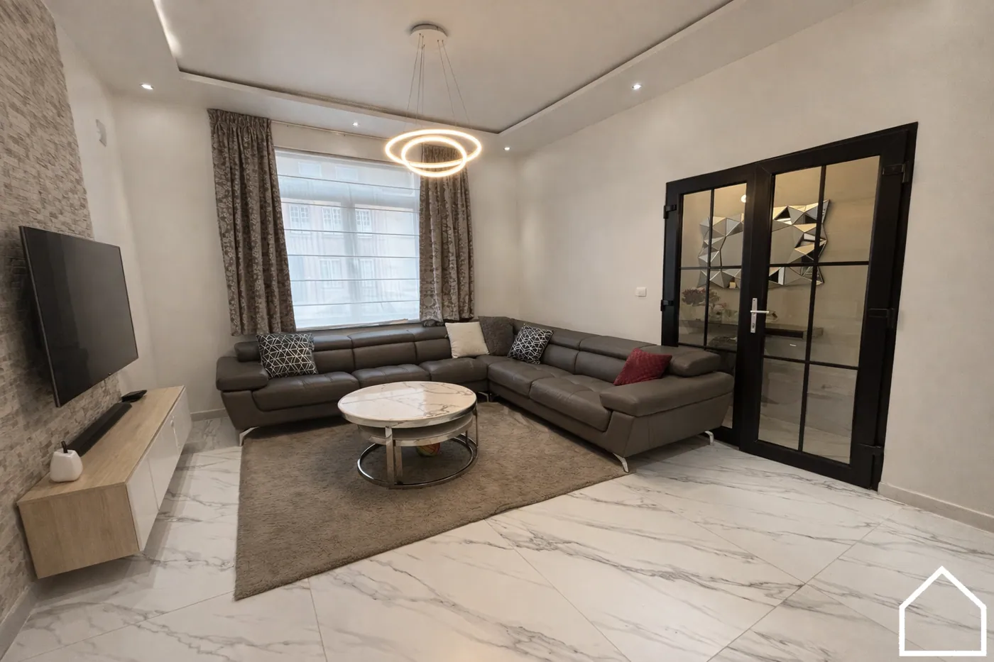 Ruime instapklare stadswoning met zonnige stadstuin. Opp: 176m². - foto 4