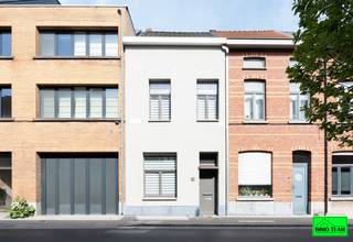 +++ Sint-Jobstraat 91 - Aalst +++Op zoek naar ruimte, comfort én een centrale ligging? Deze instapklare woning heeft het allemaal. Instapklaar met...