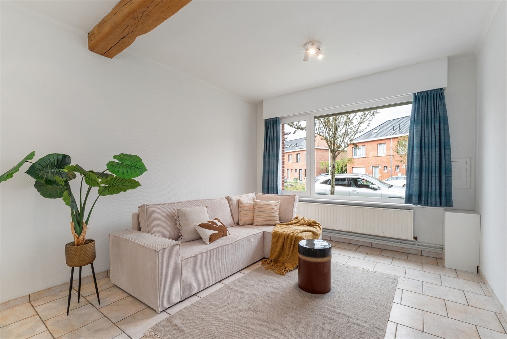 RUIME WONING MET 3 SLAAPKAMERS EN TUIN AAN UZ GENT - foto 4