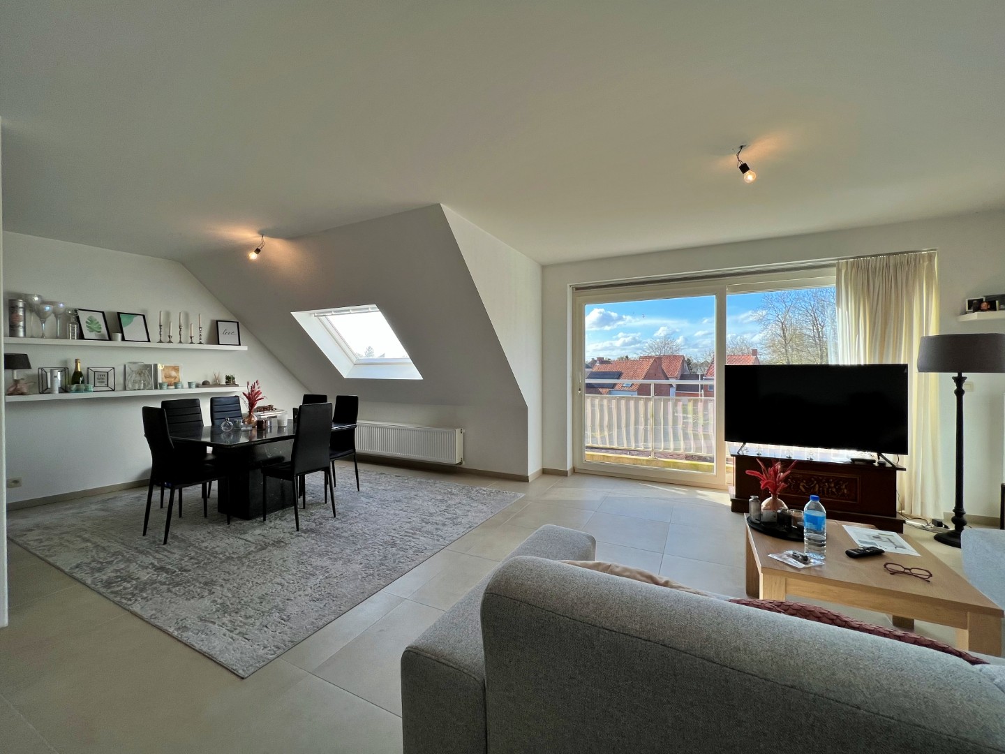 Recent 1-slaapkamer appartement met garage te Merendreedorp - foto 5