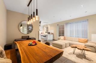 Te koop: modern appartement in het centrum van Sint-Idesbald, op een rustige locatie nabij openbaar vervoer. Dit appartement, gebouwd in 2014,...