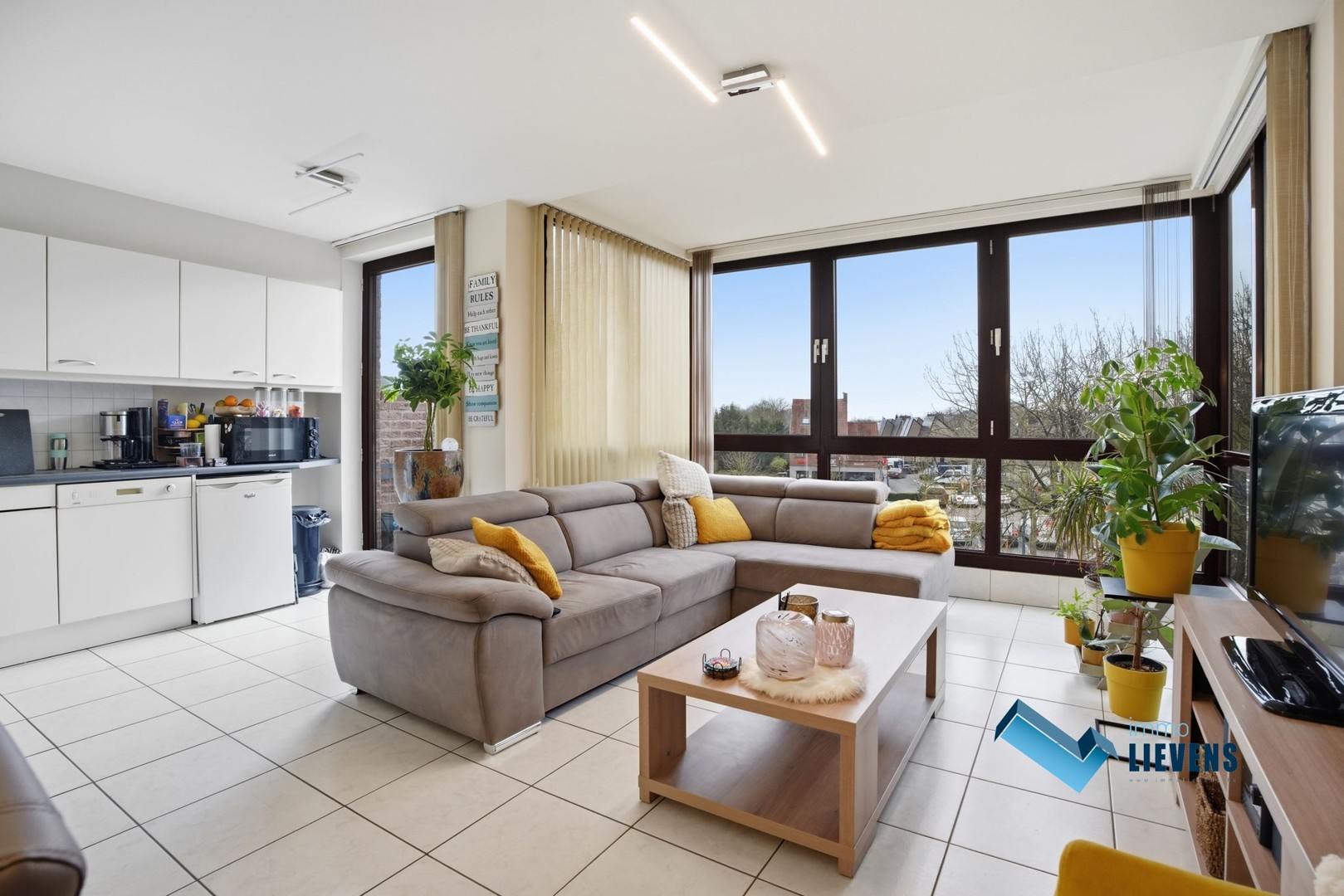 Instapklaar appartement met 2 slaapkamers, garagebox en prachtig zicht - foto 5