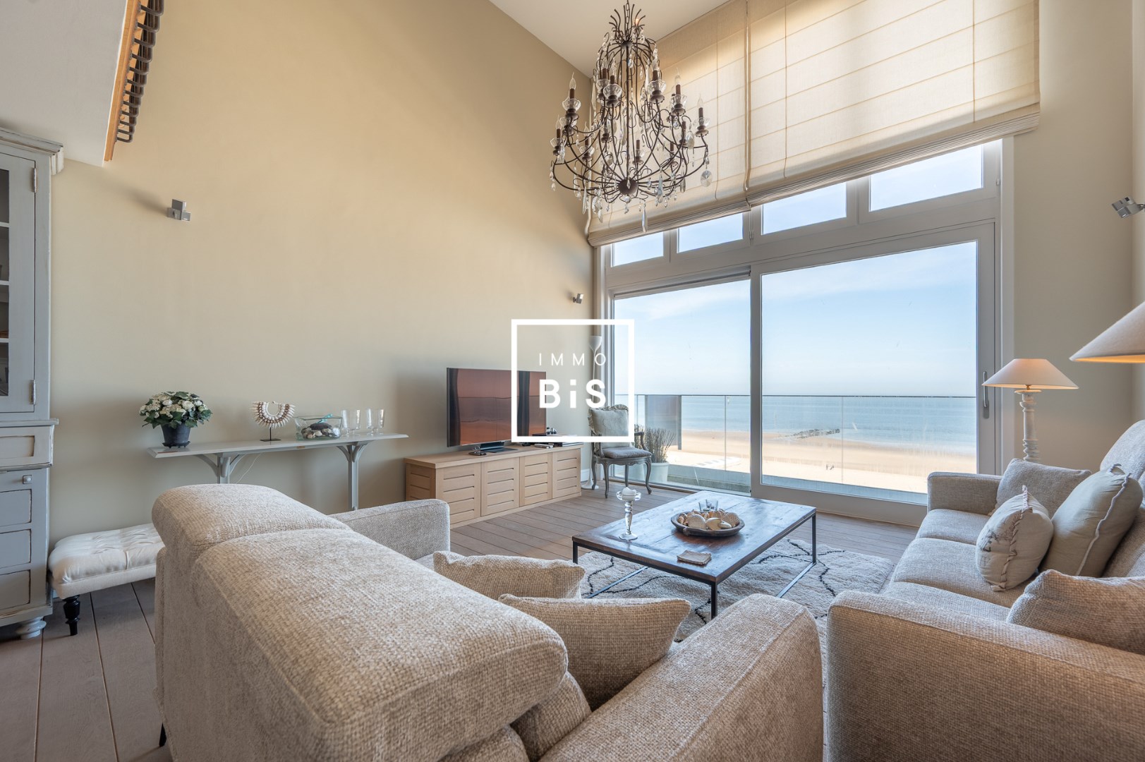 Duplex exclusif avec mezzanine dans un emplacement privilégié sur la digue du Zoute - photo 2