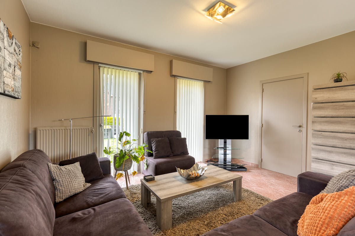Woning met 3 slaapkamers in de Savooistraat in Ronse te koop - foto 4