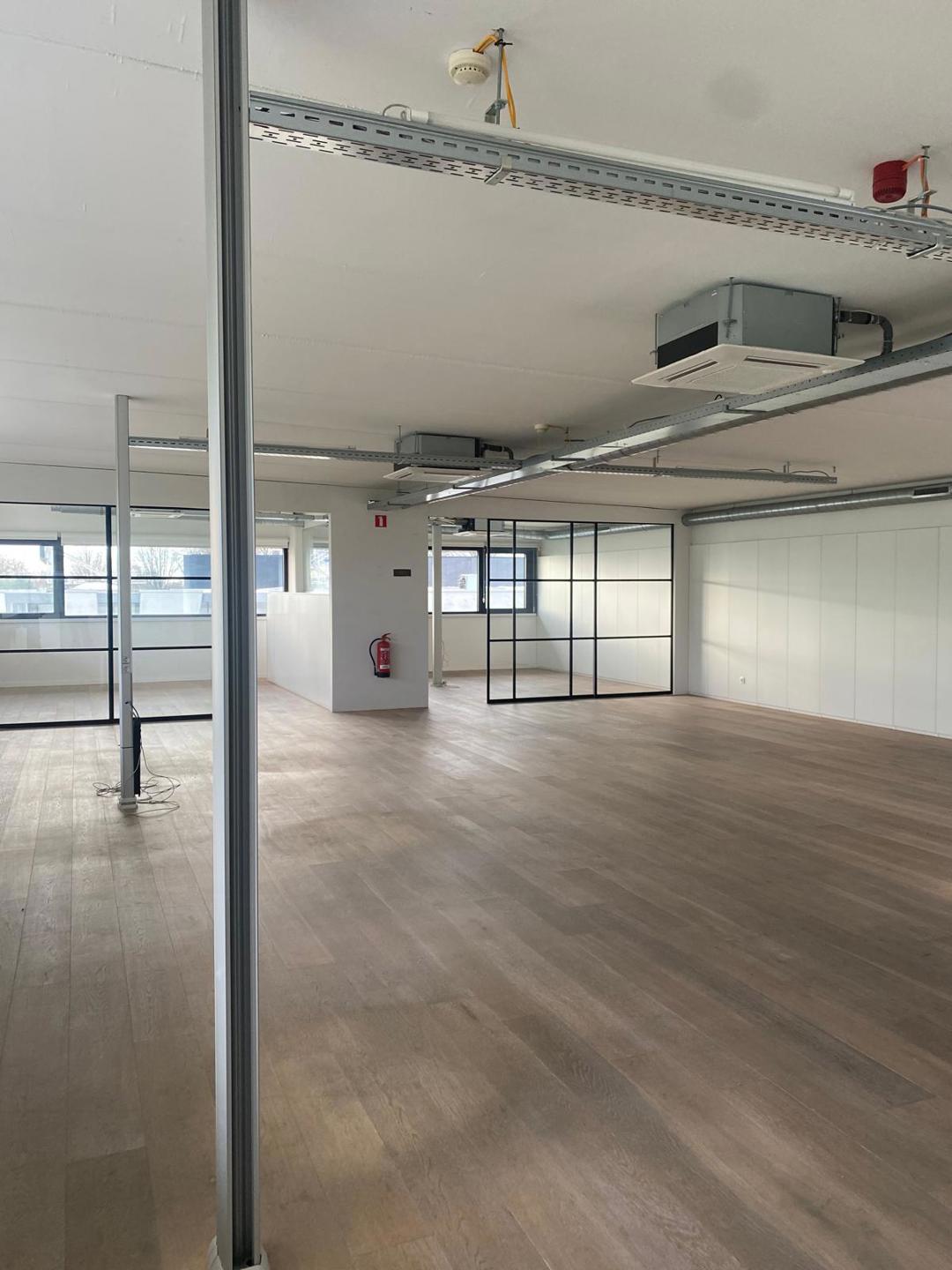 Kantoorruimte van 190 m² op toplocatie Westpoort Zwijndrecht - foto 3