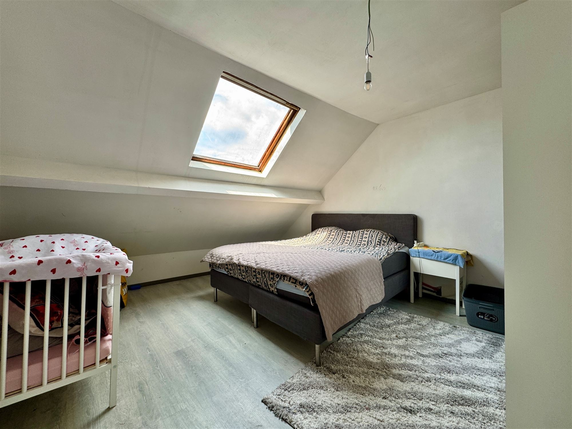 Te Renoveren Gezinswoning Te Koop! - foto 5