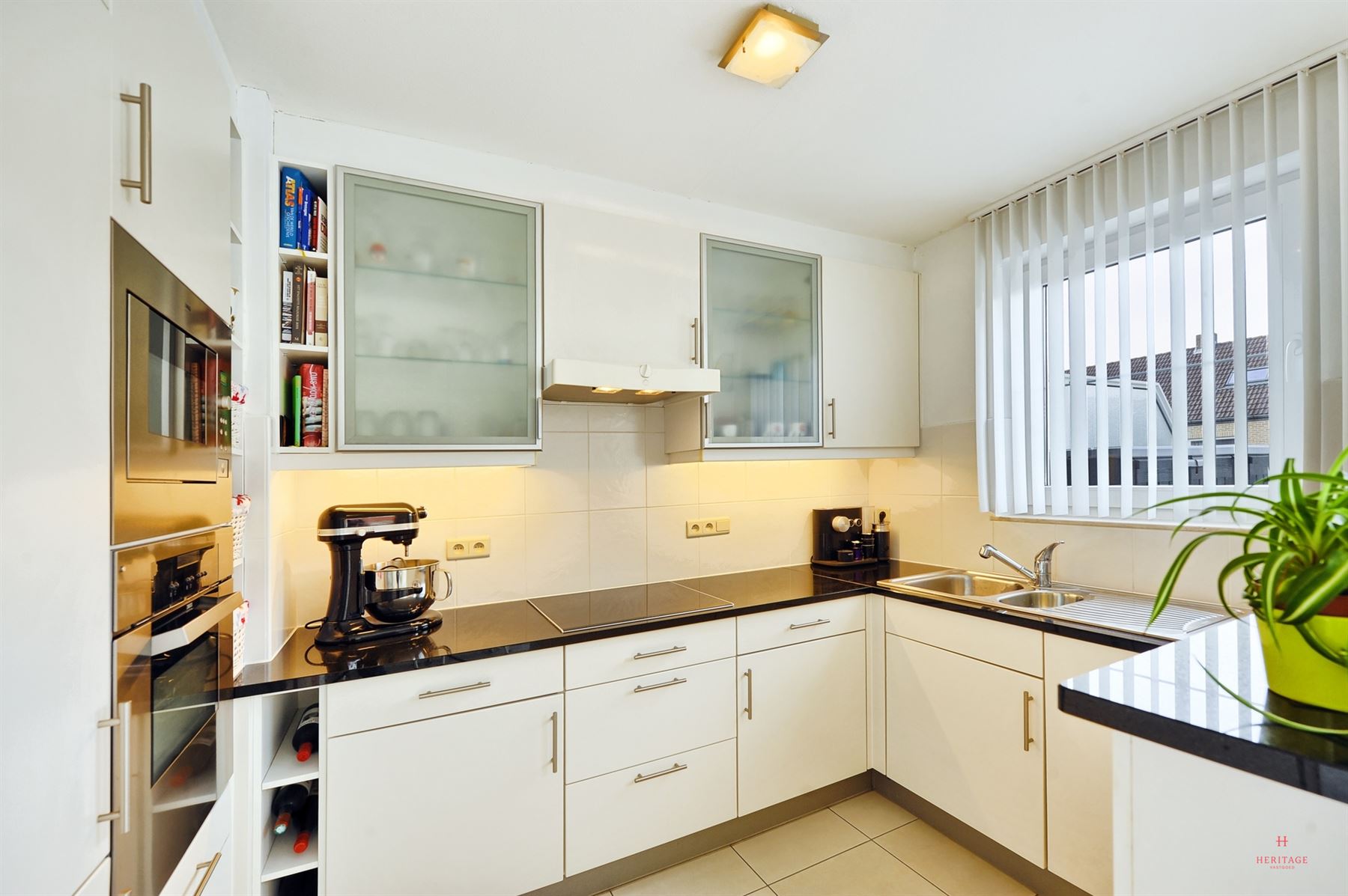 Apartment - photo 4