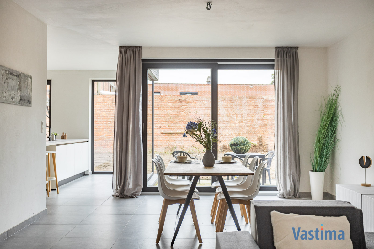 Nieuwbouw gesloten woning met 3 slaapkamers, garage en tuin - photo 3