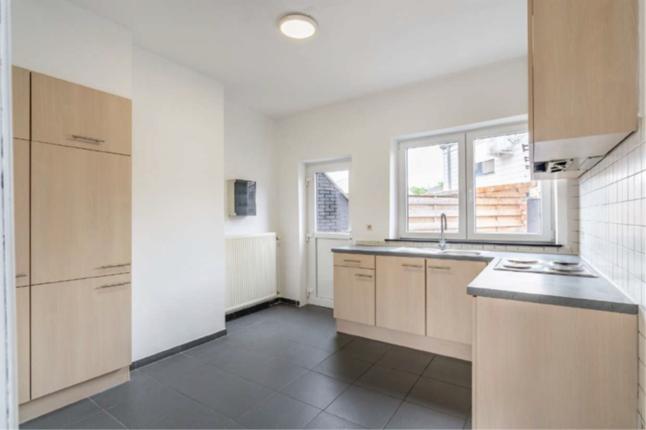Net appartement op de 1e verdieping met 1 slaapkamer en terras in centrum leopoldsburg - foto 5