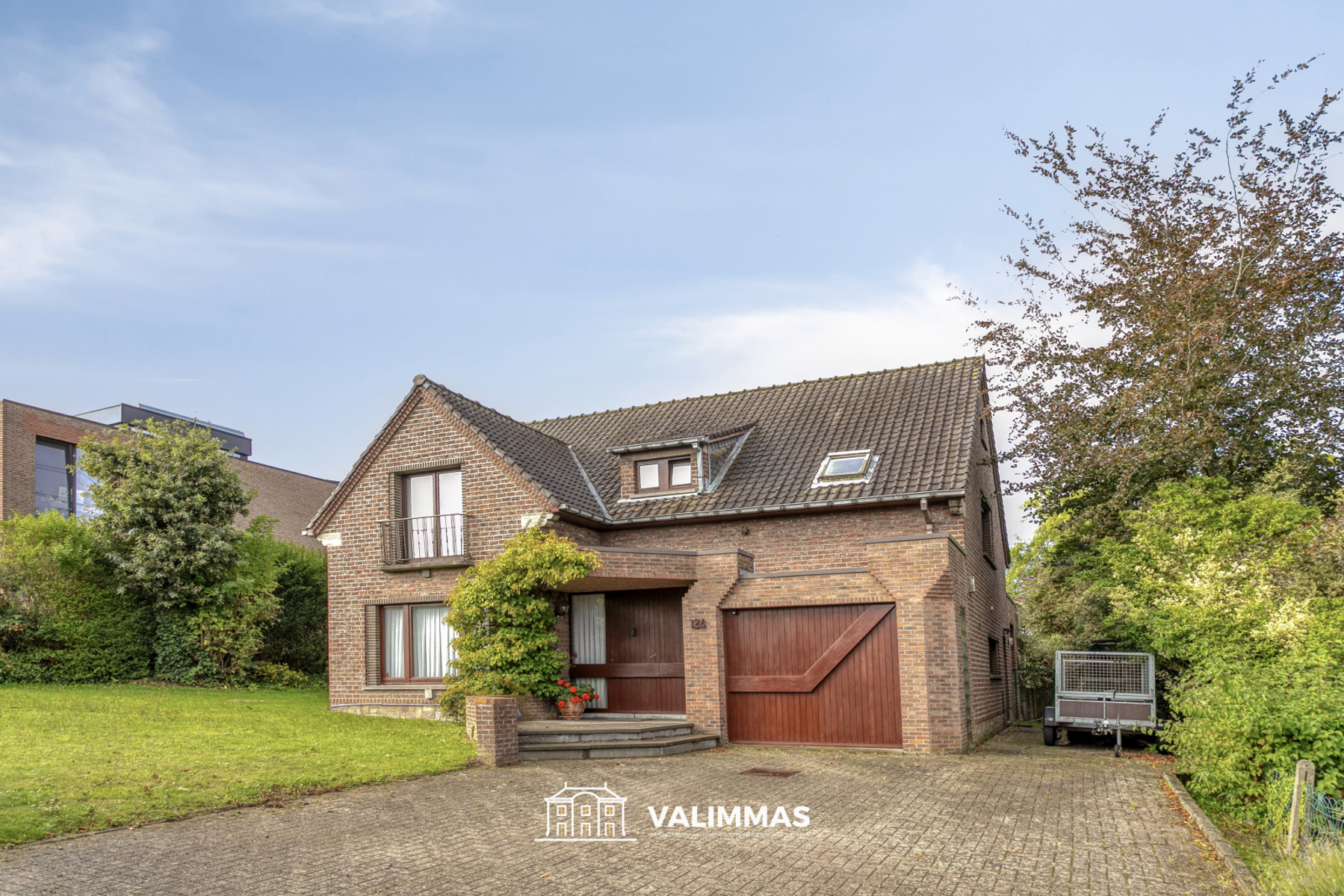 Zeer rustig gelegen villa met garage en tuin met zwemvijver - foto 4