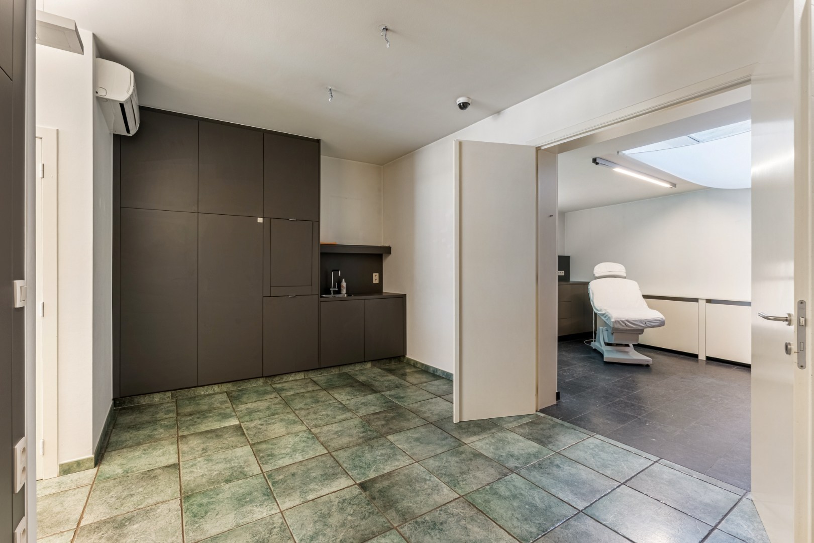 Apartment for sale in Tongeren - photo 5