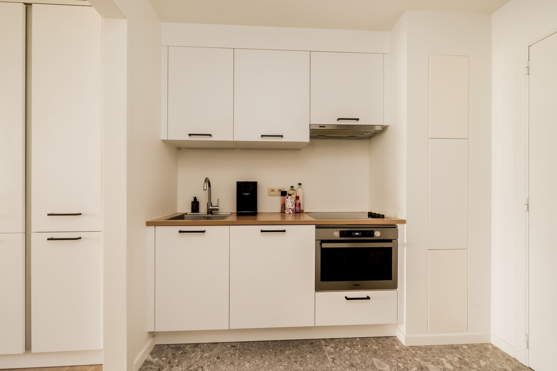 Renovated 1-bedroom apartment overlooking the Botanical Garden in Mechelen - photo 3